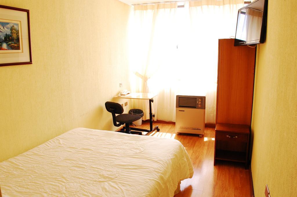 Hotel Jham Ікіке Екстер'єр фото