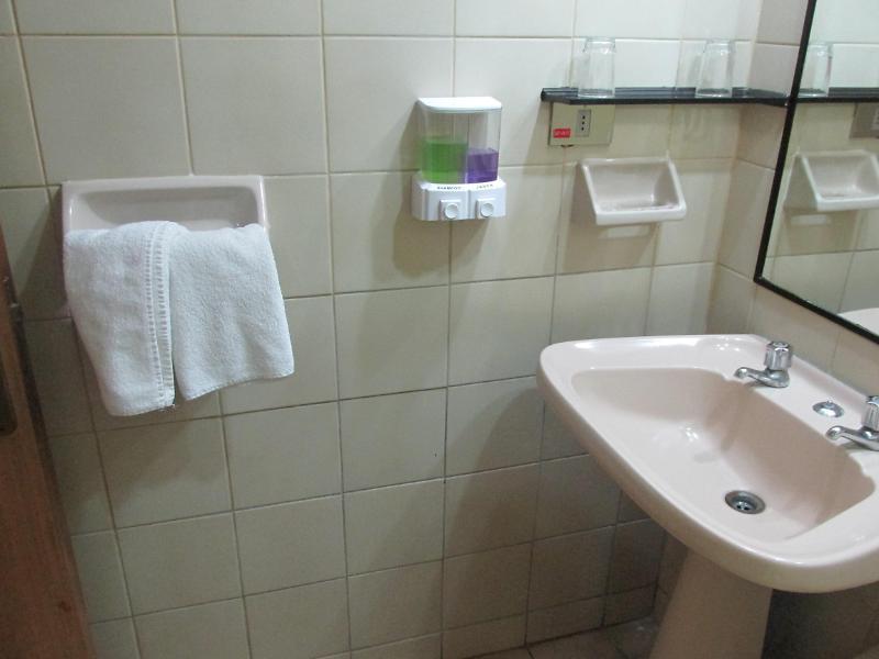 Hotel Jham Ікіке Екстер'єр фото
